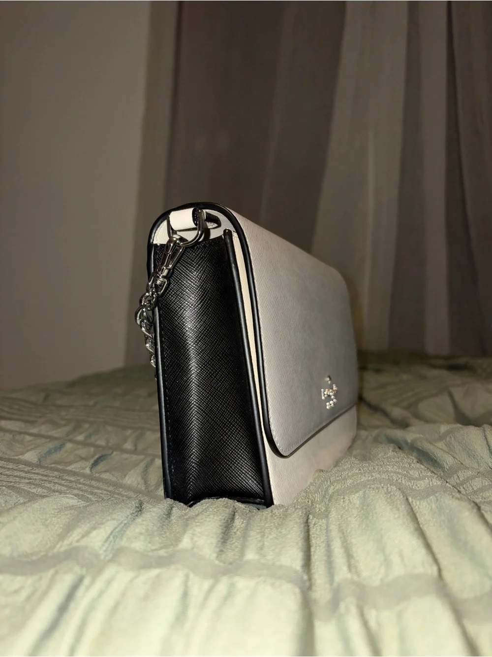 kate spade Two-Tone Light Gray and White Crossbody Bag